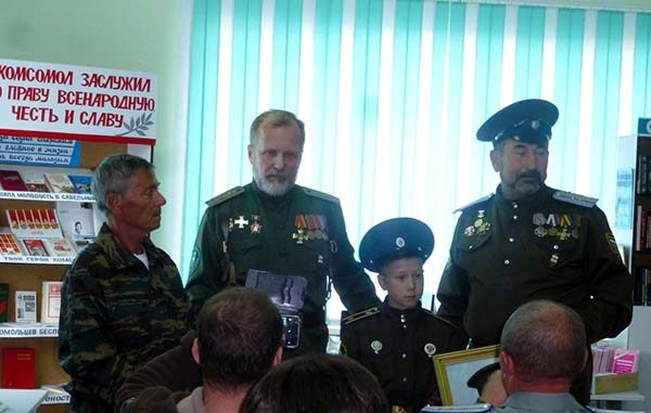 Юрий Козлов, презентация книг1